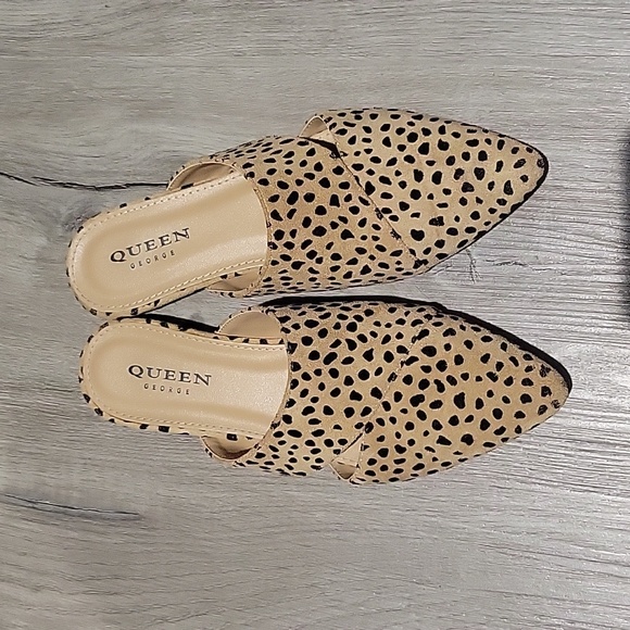 Queen George flats - Picture 1 of 3